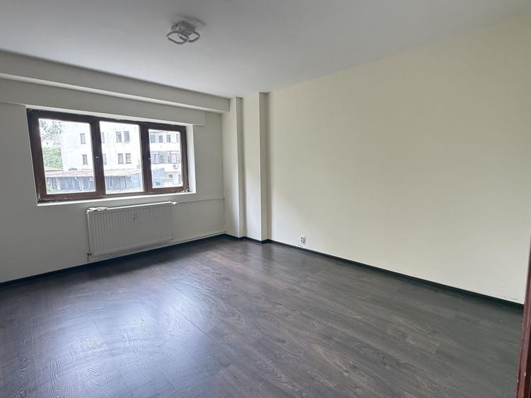 Vanzare apartament 4 camere Bld. Unirii - Fantani Bucuresti - 5