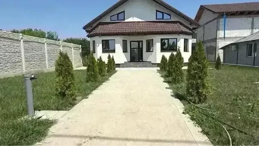 Casă cu Teren 735 Mp în Chiscani