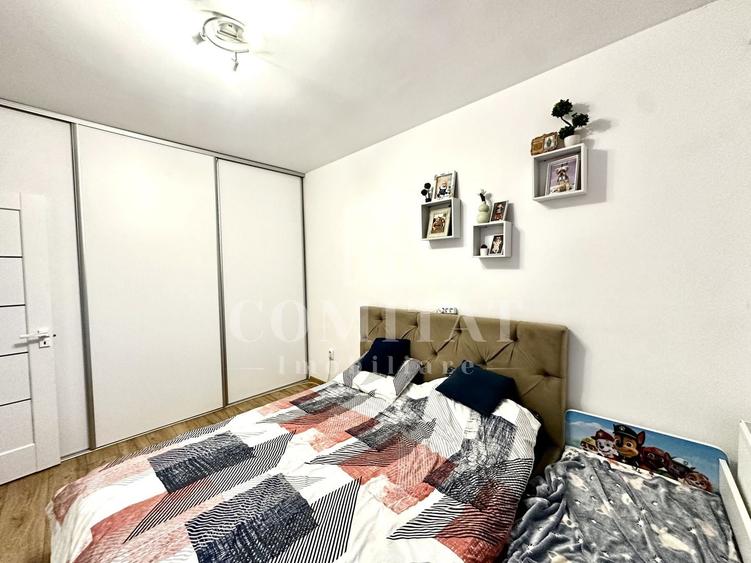 Apartament cu 2 camere semidecomandat, mobilat în Florești