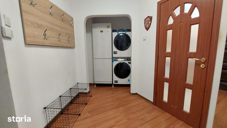 Apartament cu 2 camere semidecomandat în Titan