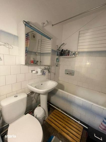 Apartament cu 2 camere semidecomandat în Brazda lui Novac
