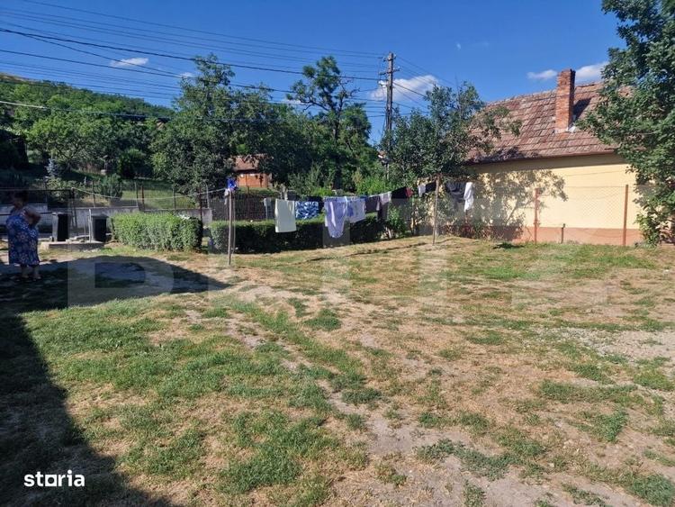 Casă cu 2 camere cu Teren 957 Mp în Central