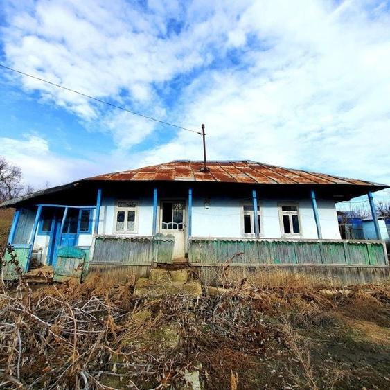 Casă individuală cu 2 camere cu Canalizare în Dănești