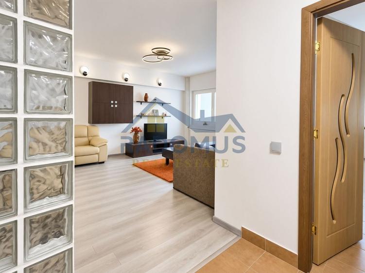 Apartament cu 2 camere decomandat, mobilat în Central