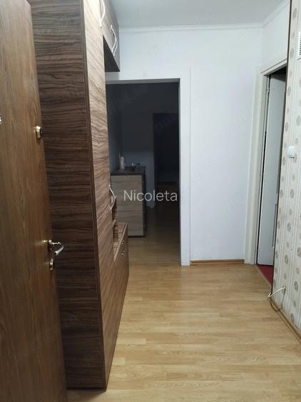 Inchiriez apartament 2 camere