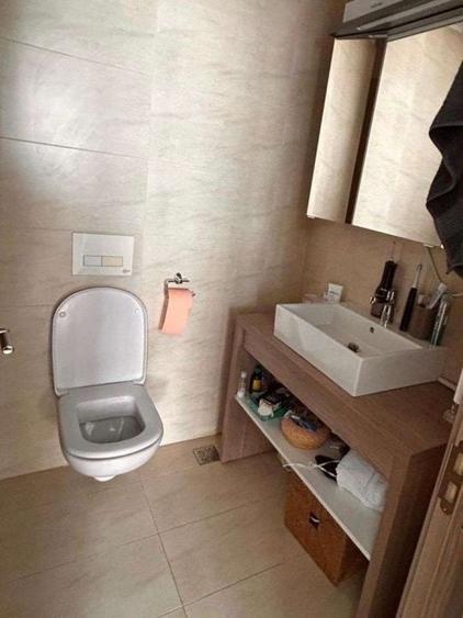 Apartament cu 3 camere decomandat, mobilat în Panduri