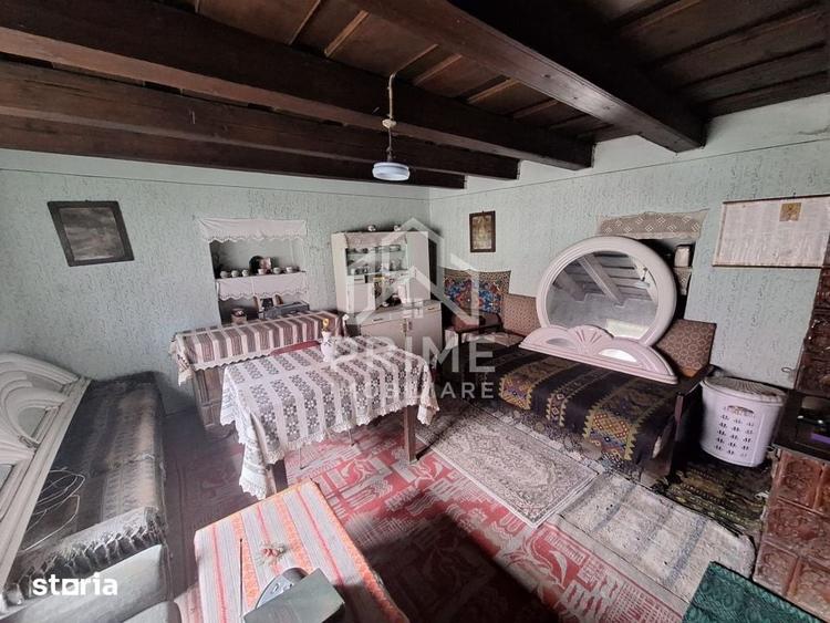 Casă cu 3 camere cu Teren 1302 Mp în Central