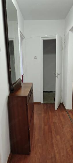 Apartament cu 3 camere decomandat în Gheorgheni