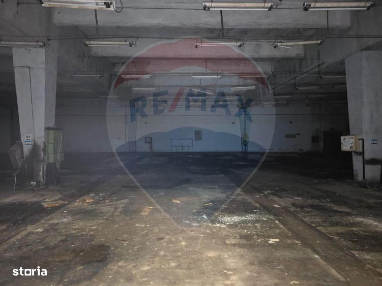 Spațiu comercial, de 10,000 mp, în Nord