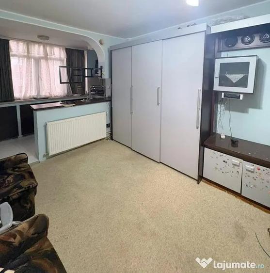 Apartament cu 2 camere semidecomandat în Țiglina 1