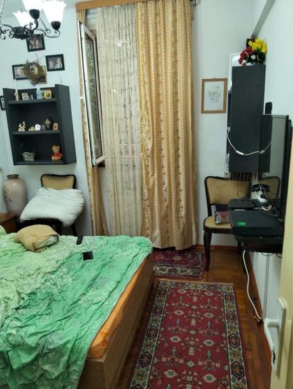 Apartament cu 3 camere decomandat în Primăverii