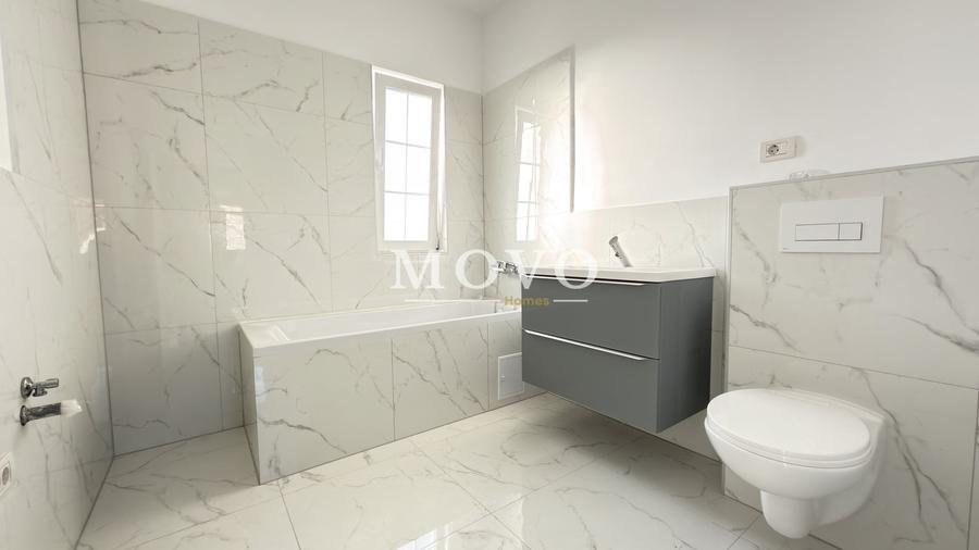 Duplex cu 4 camere cu Canalizare în Moșnița Nouă