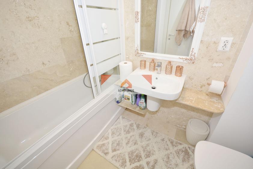 Apartament cu 2 camere decomandat în Drumul Taberei