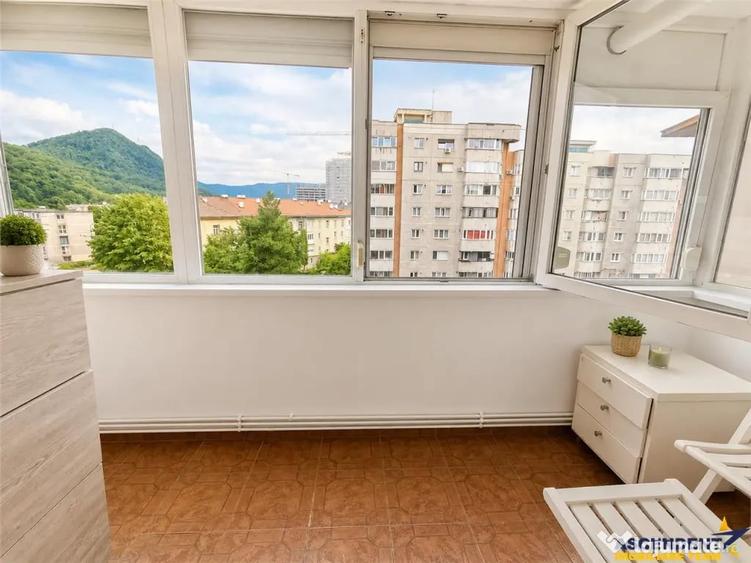 Apartament cu 3 camere decomandat în Centrul Civic