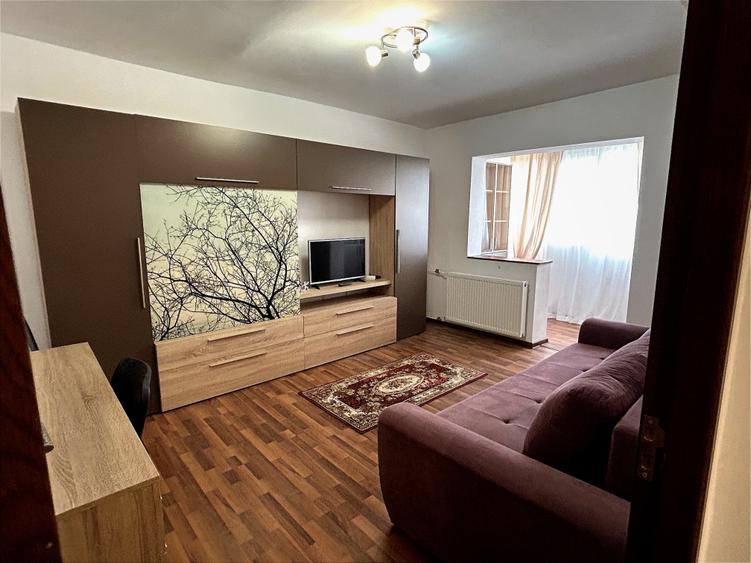 Apartament cu 2 camere decomandat în Gheorghe Lazăr