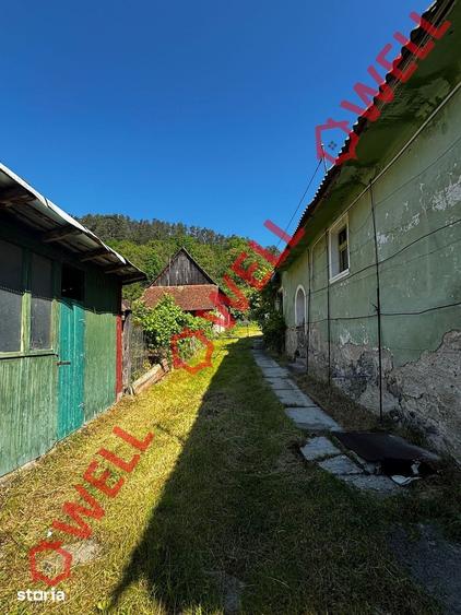 Casă cu 2 camere cu Teren 1842 Mp în Homorod