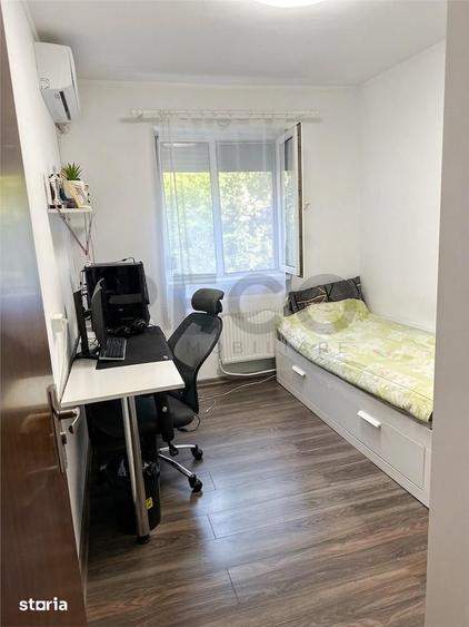 Apartament cu 3 camere semidecomandat în Rogerius