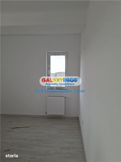 Apartament cu 3 camere decomandat în Chiajna