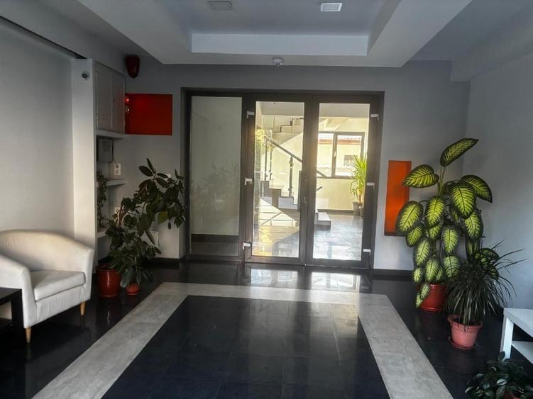 Apartament cu 2 camere semidecomandat, mobilat în Bucureștii Noi