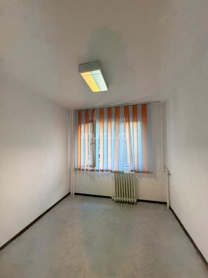 Pantelimon Spatiu de birouri 3 camere Mega Mall 5 min