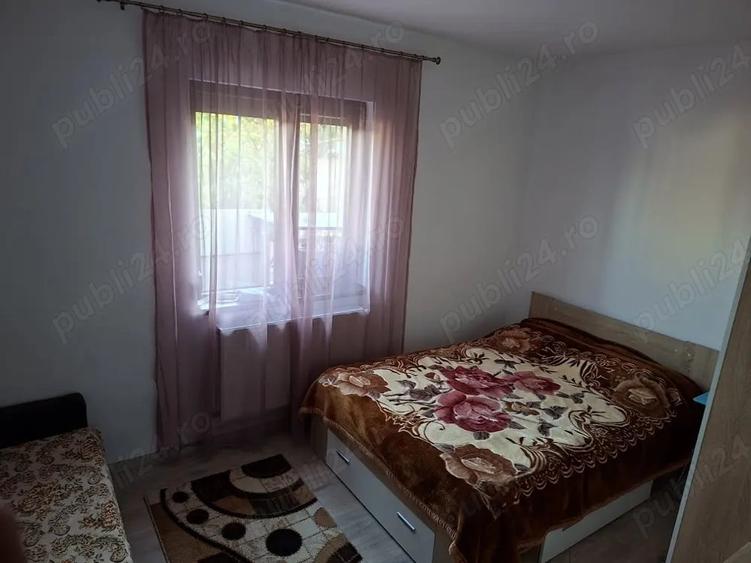 Casă cu 5 camere cu Teren 136 Mp în Central