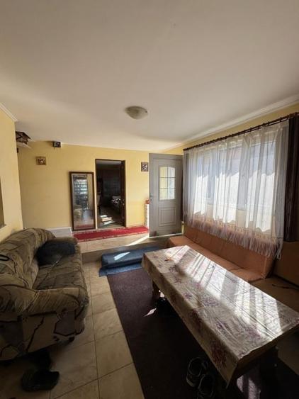 Casă individuală cu 4 camere cu Canalizare în Hideaga