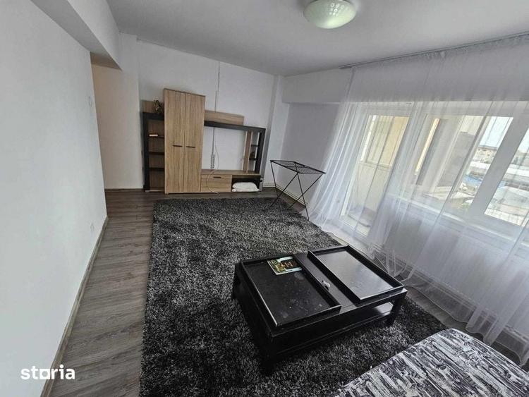 Apartament cu 3 camere decomandat în Unirii