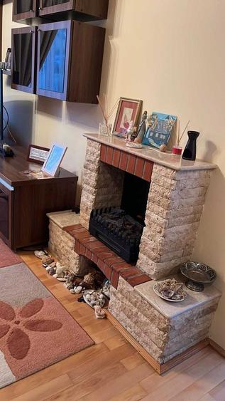 Apartament cu 3 camere decomandat în Bună Ziua