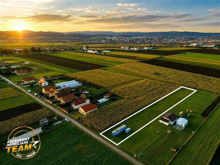 Teren Construcții intravilan de 2493 mp, în Chilieni