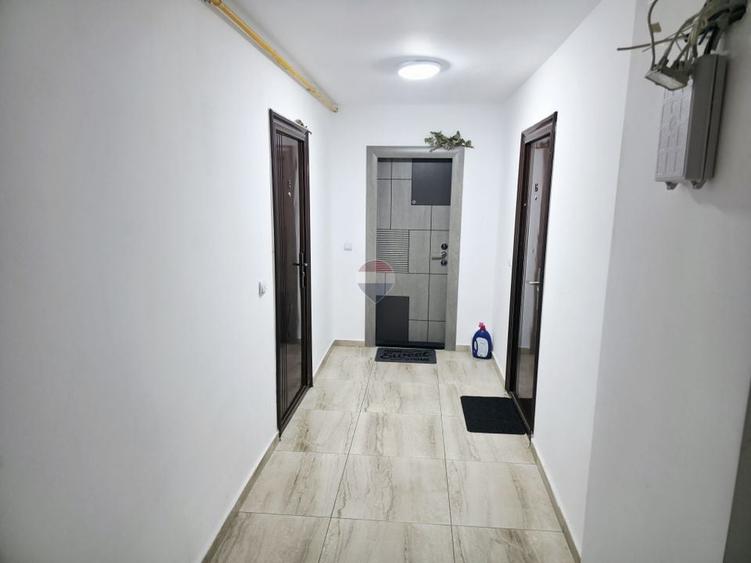 Apartament cu 2 camere decomandat, mobilat în Mărăței