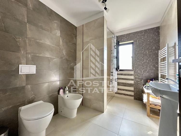 Vila moderna cu 6 camere si 2 garaje, teren 750 mp, Dumbr... - 6