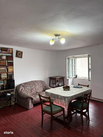 Apartament cu 4 camere în Ultracentral
