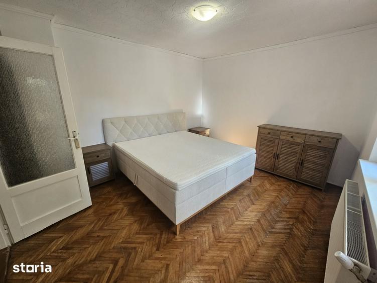 Casă cu 5 camere cu Teren 250 Mp în Gheorgheni