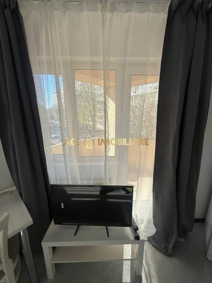 Garsonieră semidecomandată, mobilată în Dristor