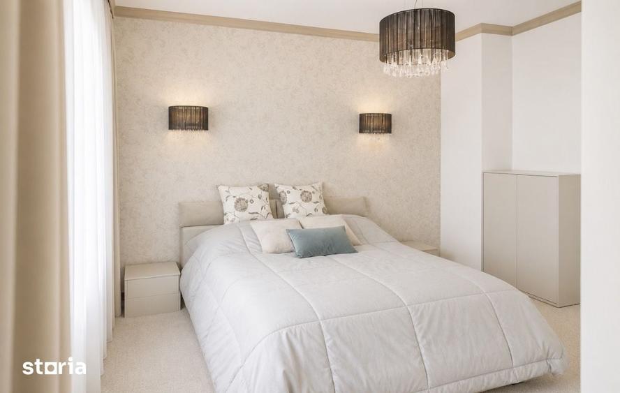 Casă cu 7 camere cu Teren 475 Mp în Domenii