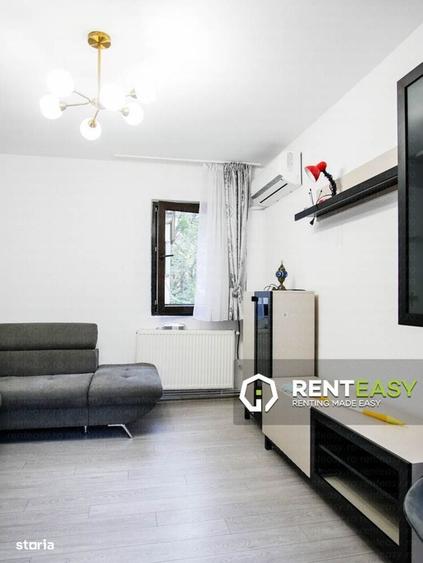 Apartament cu 3 camere în Independenței