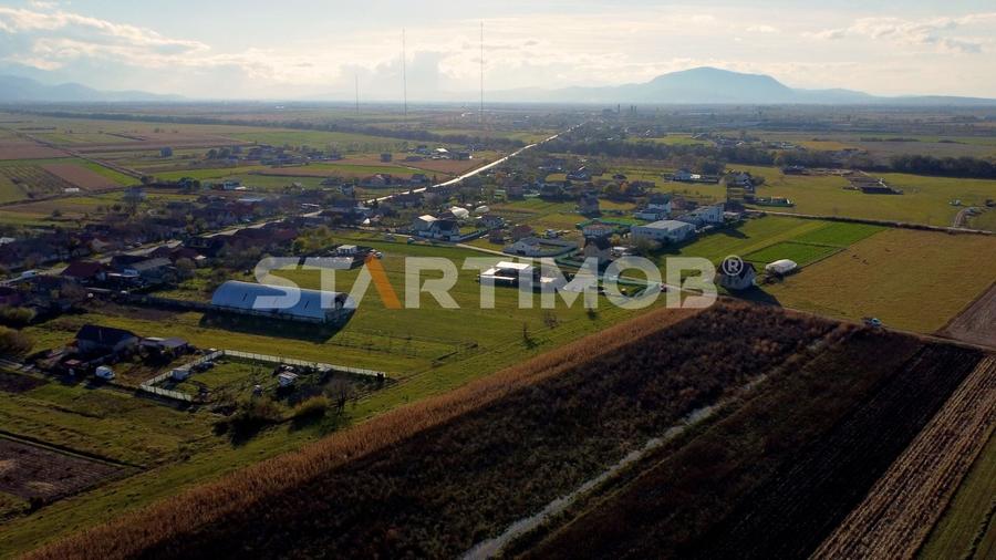 Teren Construcții intravilan de 3000 mp, în Bod