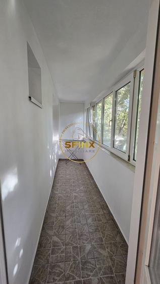 Apartament cu 2 camere semidecomandat, mobilat în Titan