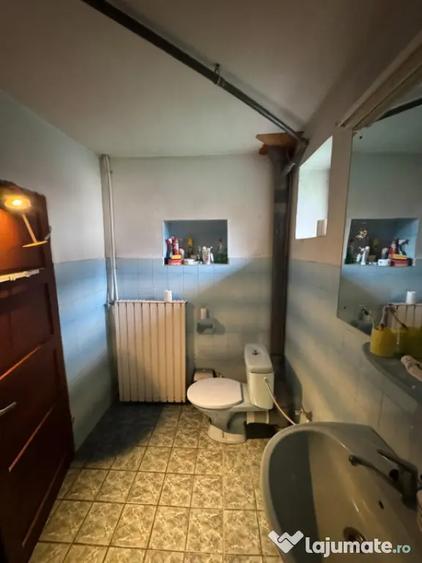 Casă cu 6 camere cu Teren 300 Mp în Tăuții-Măgherăuș