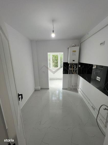 Apartament cu 2 camere decomandat în Nicolina