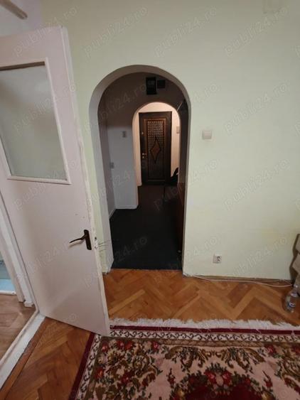 Ap. 2 cam la bld Podu Ros - 3