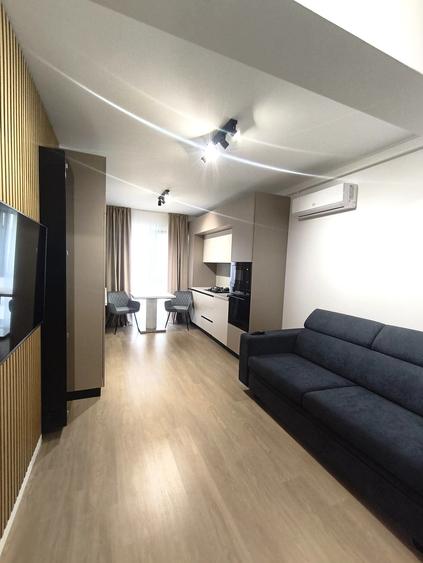Apartament cu 2 camere semidecomandat în Berceni