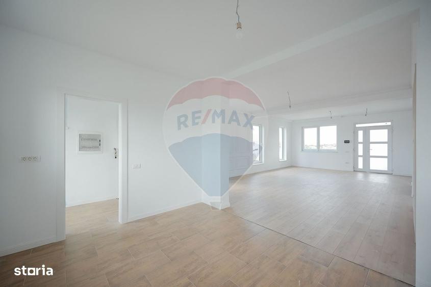 Casă cu 4 camere în Central