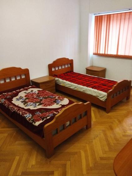 Apartament cu 2 camere decomandat în Liteni
