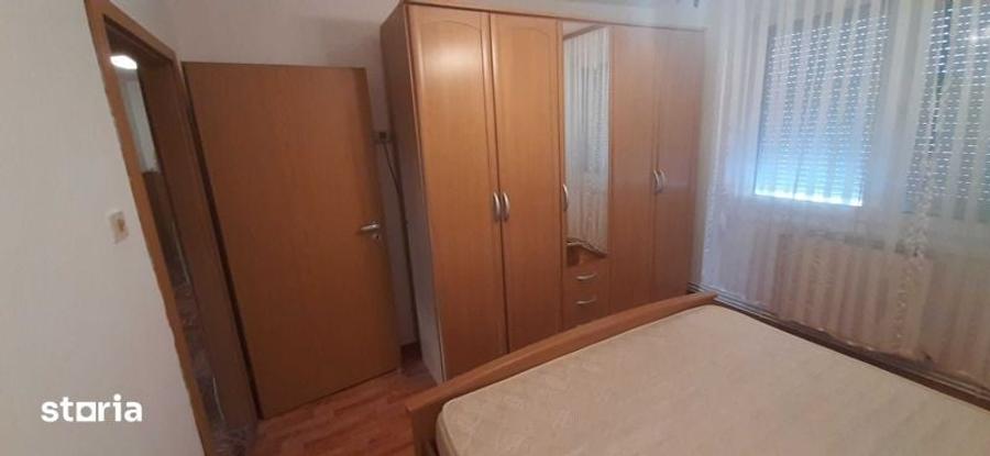Inchiriez apartament in Sebes - 1