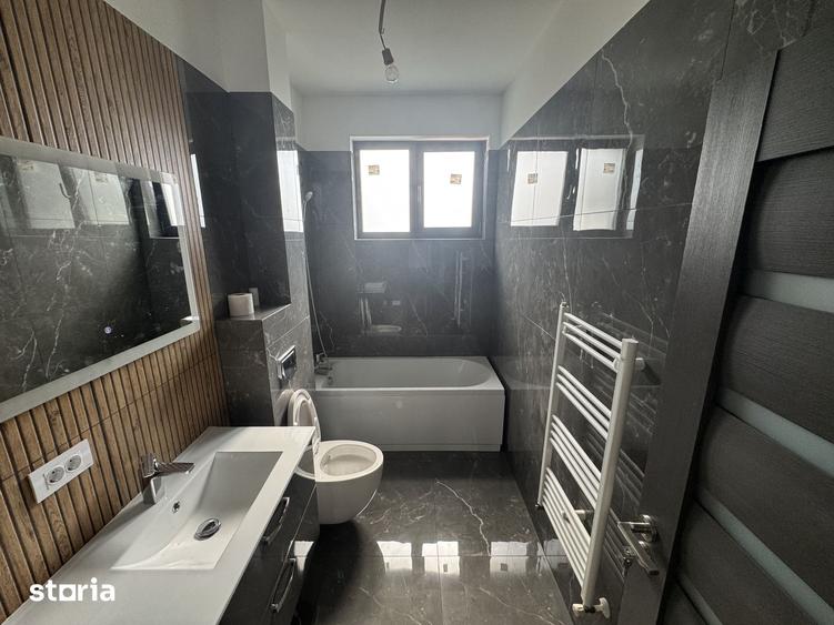 Casă cu 3 camere cu Teren 450 Mp în Holboca