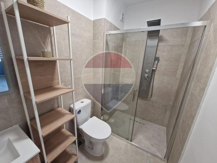 Apartament cu 2 camere semidecomandat, mobilat în Florești