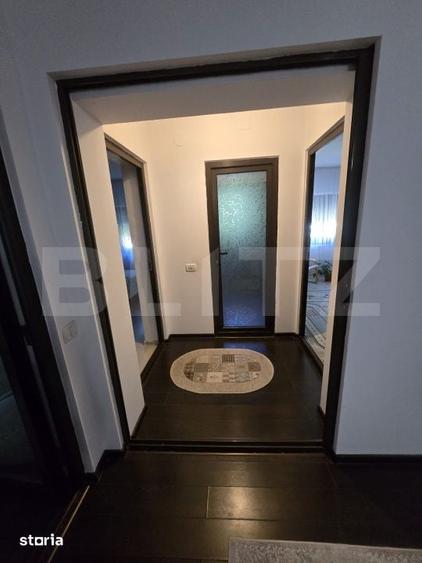 Apartament cu 3 camere decomandat în Micro 5