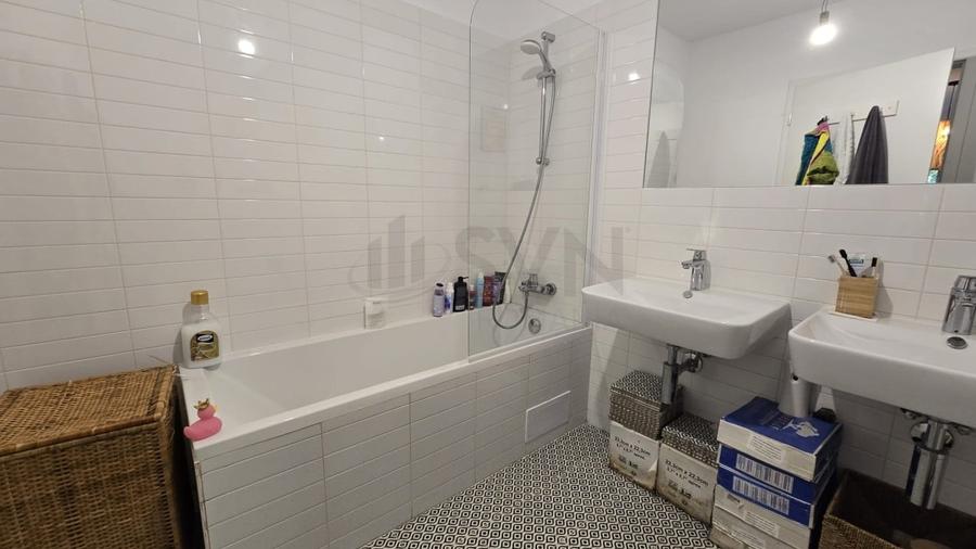 Apartament cu 3 camere decomandat, mobilat în Aviației