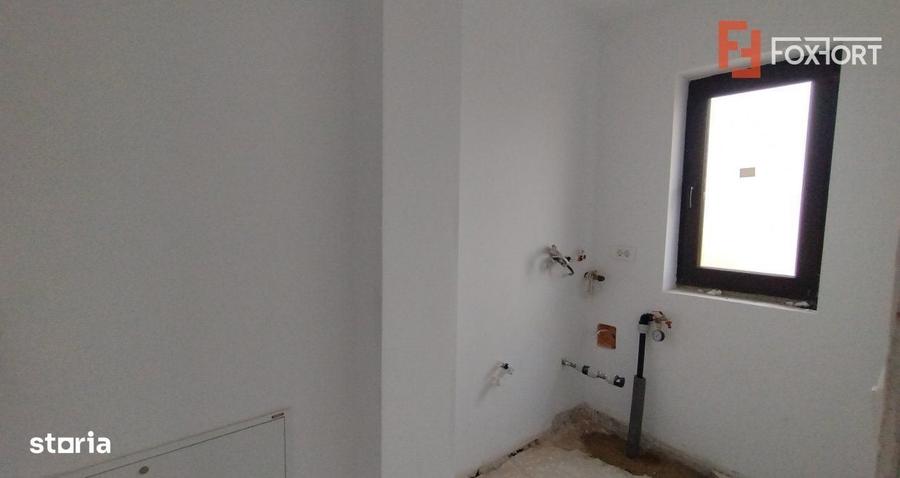 Casă cu 4 camere în Est